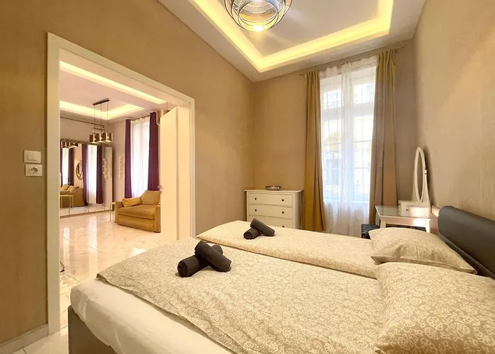 布达城堡链子桥公寓民宿 * 布达佩斯